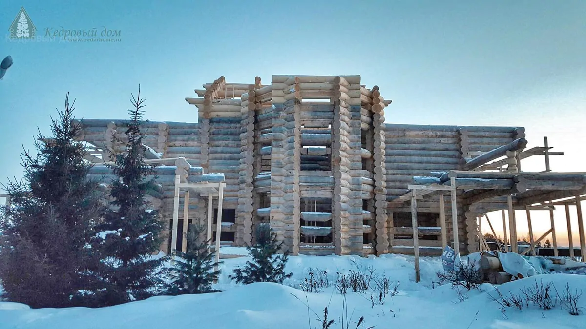 KEDRA.NET | ДОМ ИЗ КЕДРА 38см ДИАМЕТР В КЕМЕРОВО 881 кв.м. ДОМ ИЗ КЕДРА 38см ДИАМЕТР В КЕМЕРОВО 881 кв.м.